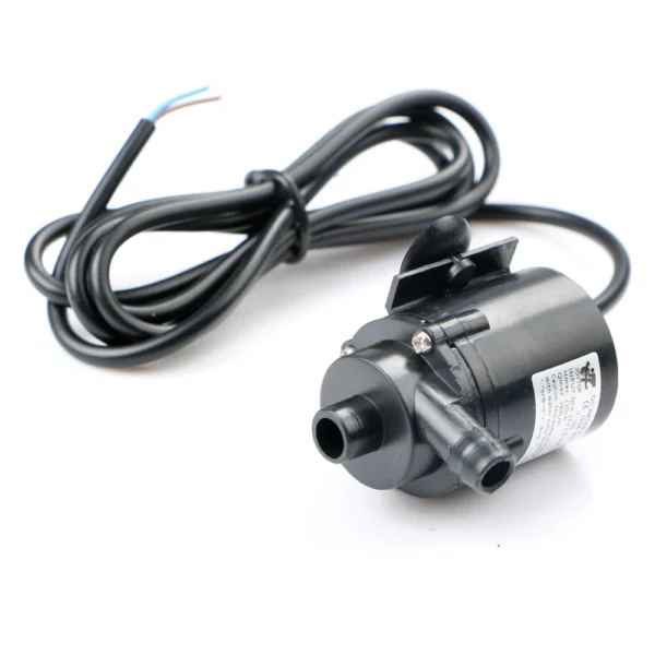 Bomba de Agua 12V 280LH Sumergible Sin Escobillas 1